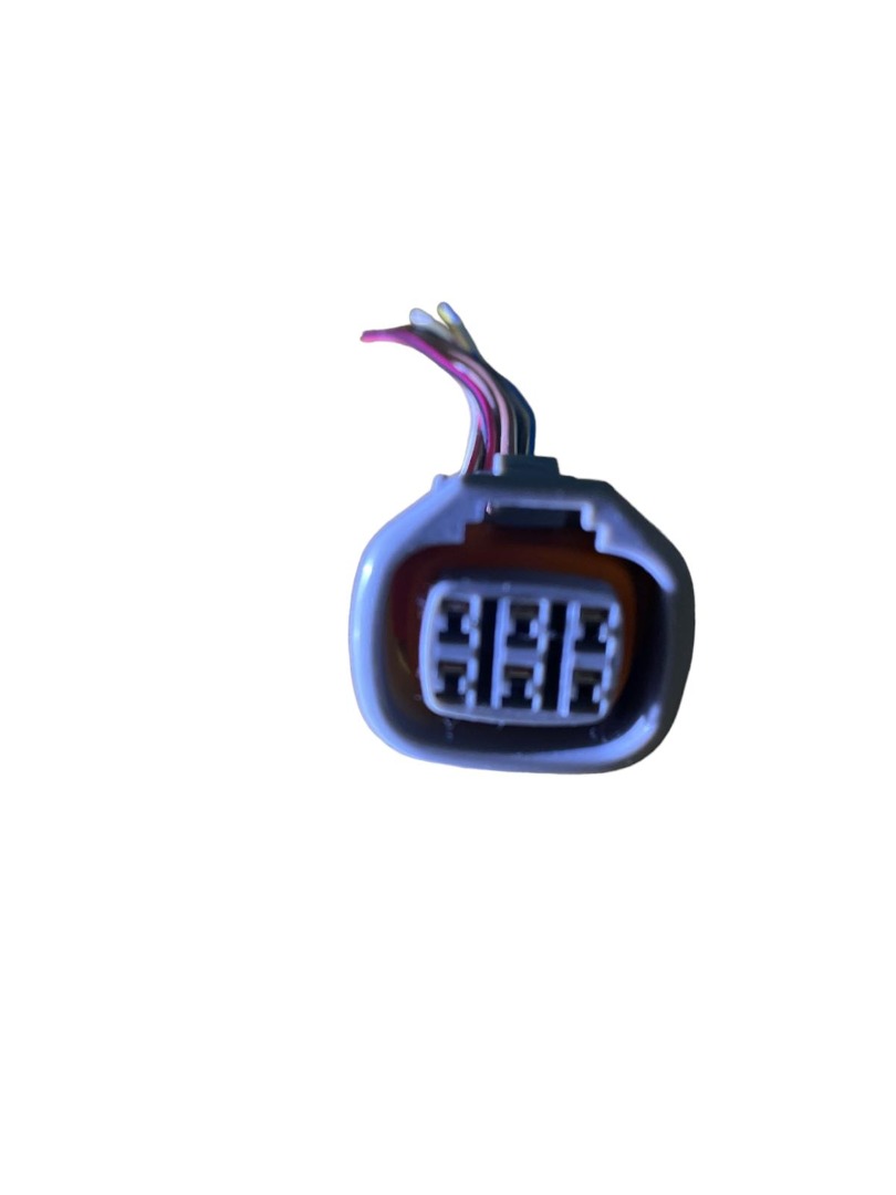 BRU07-06P028