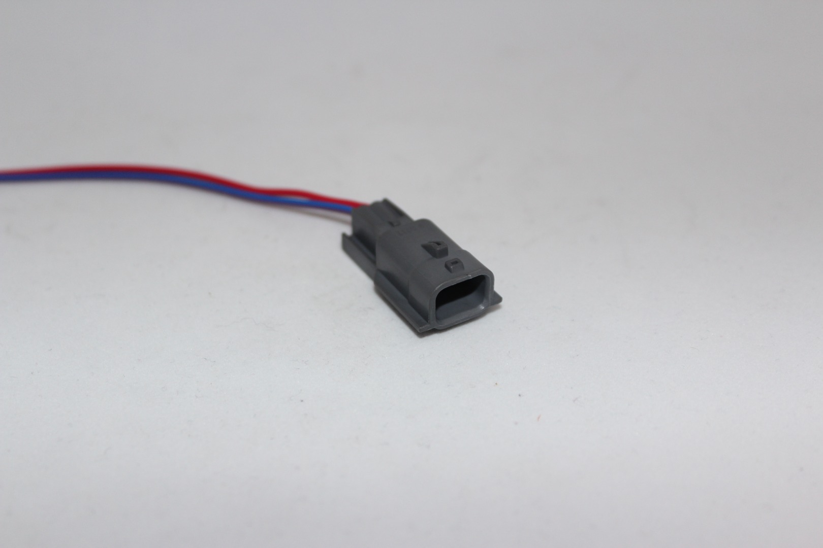BRU07-02P137