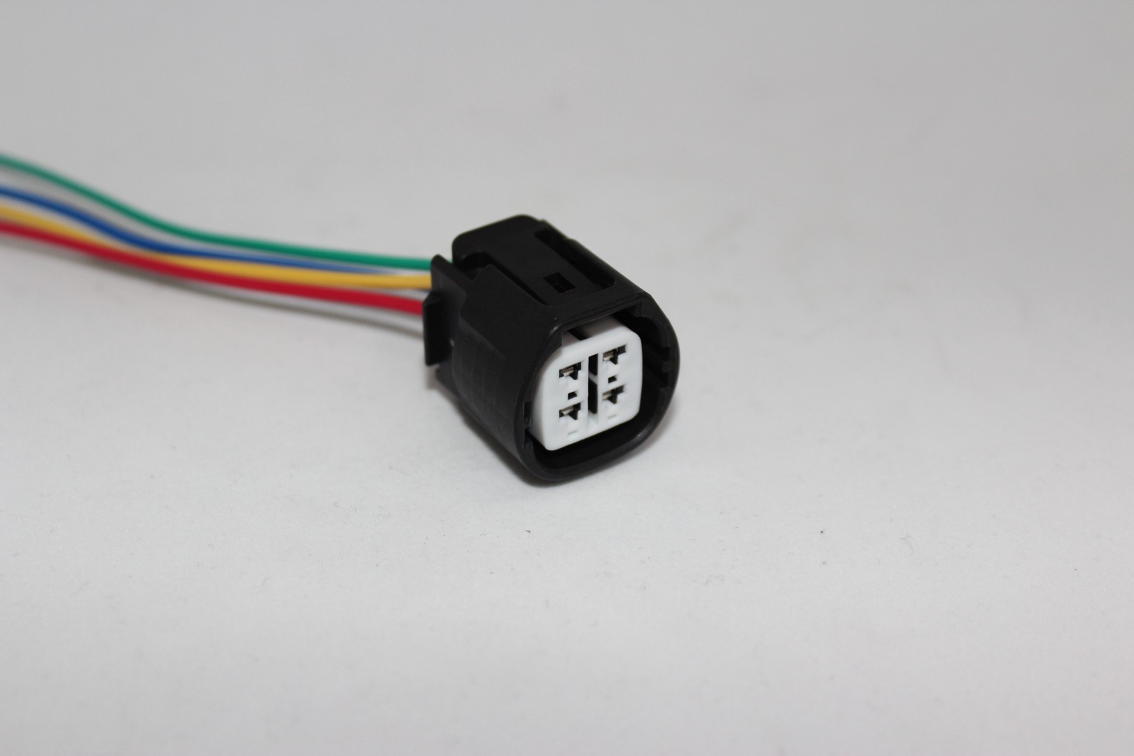 BRU07-04P055