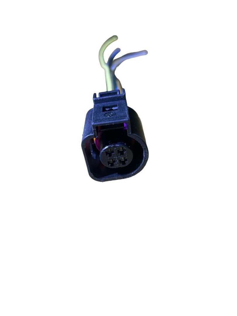 BRU07-04P042